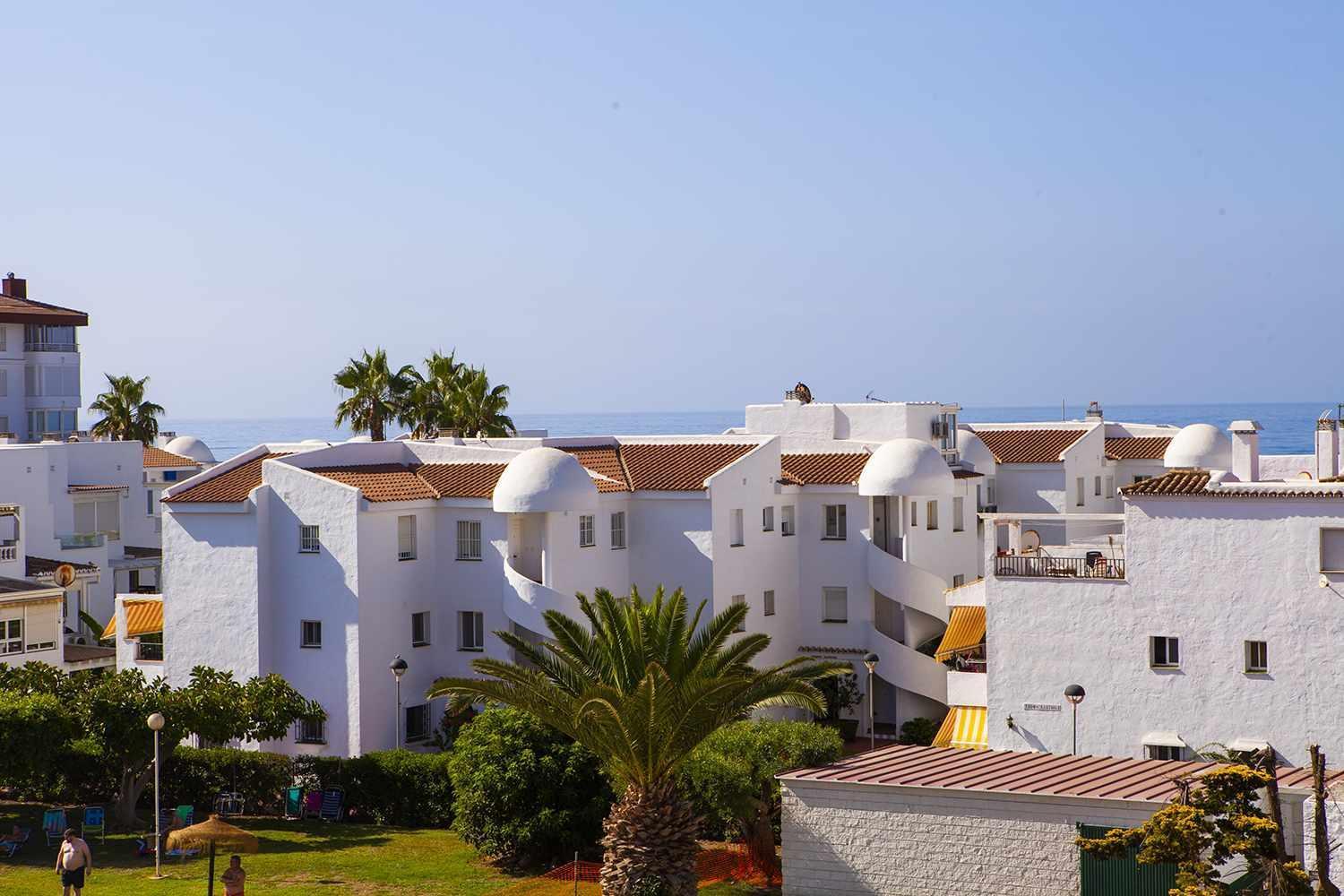 A 100M De Playa Piscina Y Todos Los Servicios Daire Torrox Dış mekan fotoğraf