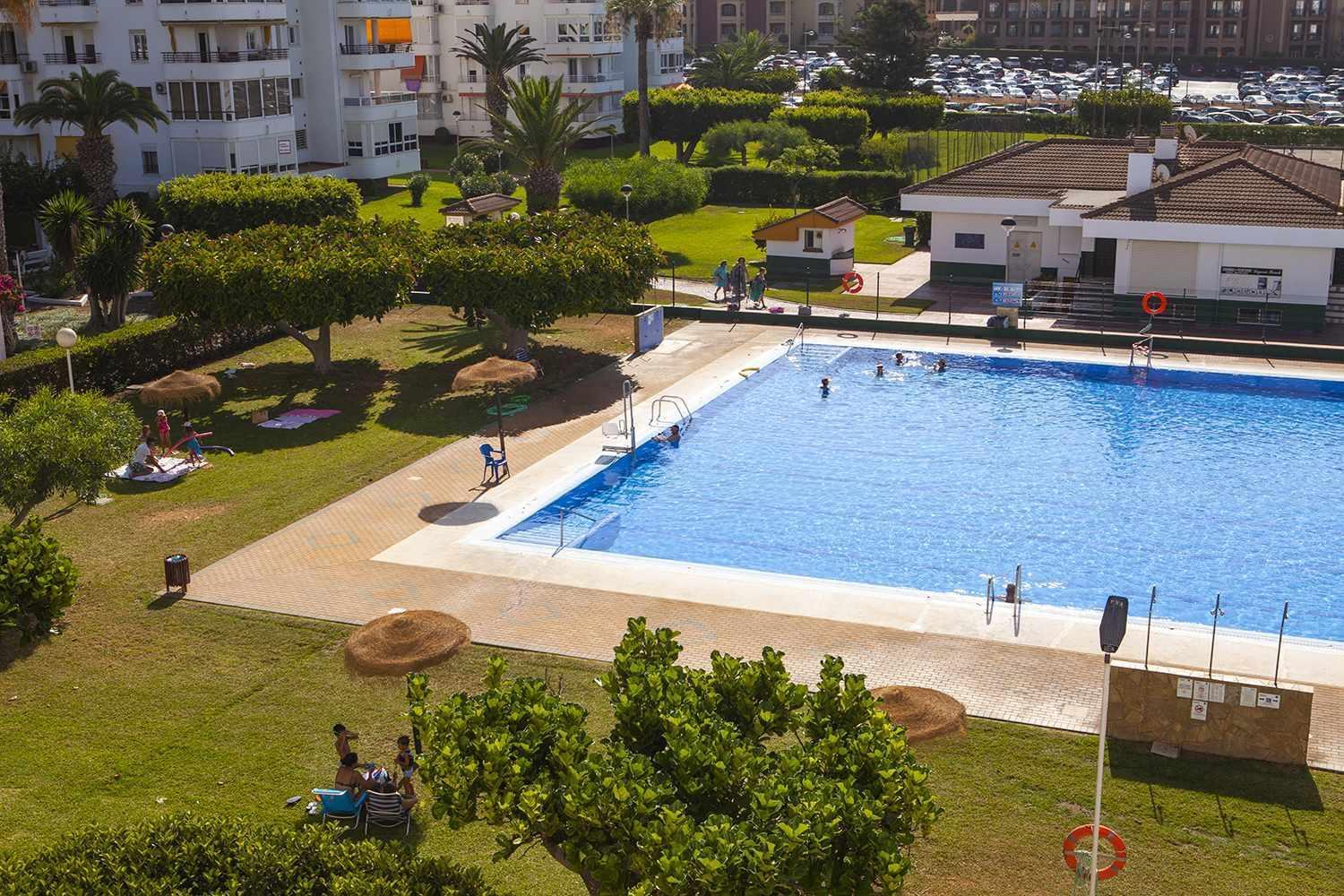 A 100M De Playa Piscina Y Todos Los Servicios Daire Torrox Dış mekan fotoğraf
